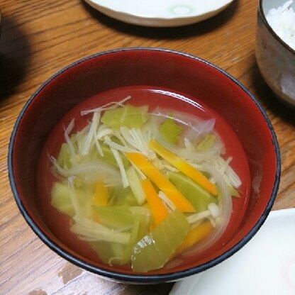 あっさりとした美味しいスープでした。野菜がたくさん食べられました！